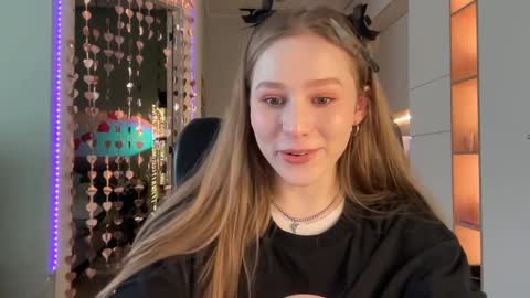 Snapshot of whoisalisa chatting on March 2, 2025, 10:14 am Alisa online show from March 2, 2025, 10:14 am