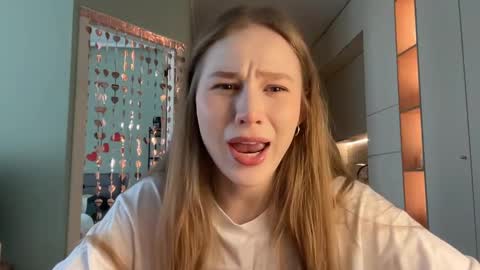 Snapshot of whoisalisa chatting on March 9, 2025, 7:12 am Alisa online show from March 9, 2025, 7:12 am