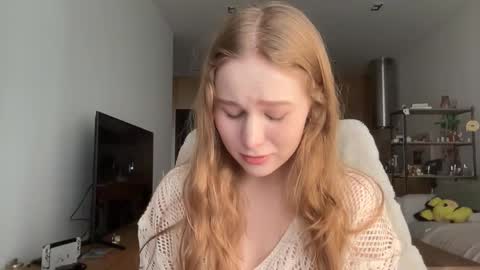 Snapshot of whoisalisa chatting on October 16, 2025, 7:20 am Alisa online show from October 16, 2025, 7:20 am