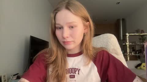 Snapshot of whoisalisa chatting on June 7, 2026, 7:34 am Alisa online show from June 7, 2026, 7:34 am