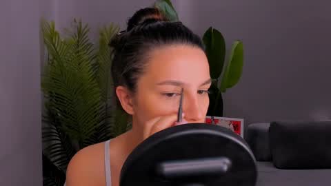 whoislulu online show from December 14, 2024, 7:25 pm