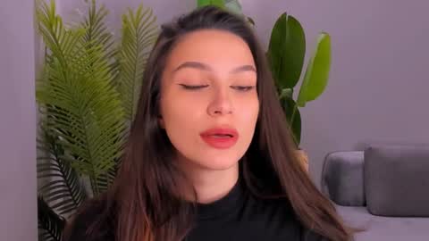 whoislulu online show from January 14, 2025, 10:34 pm