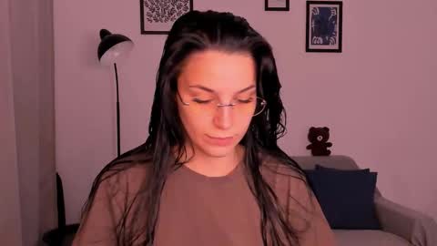 whoislulu online show from October 19, 2025, 7:03 pm