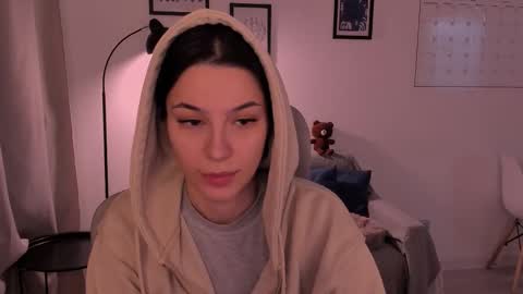 whoislulu online show from March 1, 2026, 5:04 pm