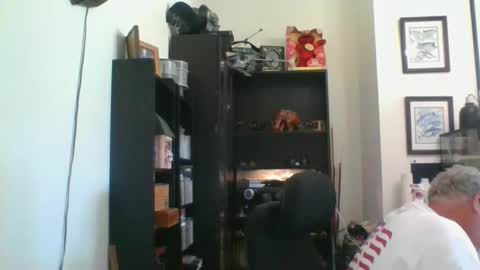 whs4fem online show from April 10, 2026, 11:31 pm