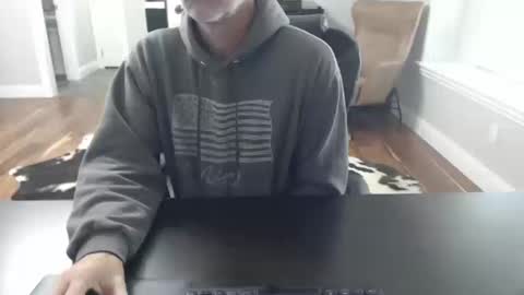 Why Jonnie online show from October 20, 2025, 3:34 pm