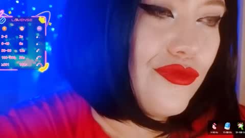 Snapshot of wickedxqueen chatting on September 21, 2025, 11:28 pm Laura online show from September 21, 2025, 11:28 pm