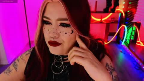 Laura  online show from June 14, 2026, 8:44 pm