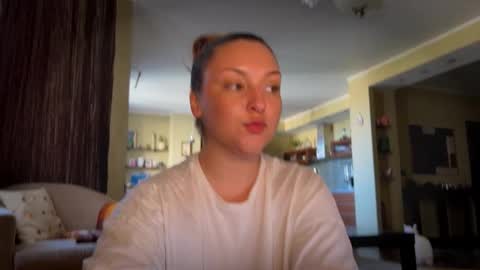 VI online show from September 10, 2025, 12:05 pm