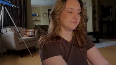 Snapshot of wievin chatting on January 19, 2026, 11:14 am VI online show from January 19, 2026, 11:14 am