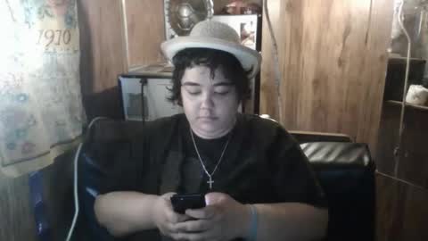 Snapshot of wigper chatting on April 18, 2026, 11:16 pm wigper online show from April 18, 2026, 11:16 pm