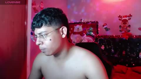 Snapshot of wiilliam_20 chatting on December 6, 2024, 5:00 pm wiilliam online show from December 6, 2024, 5:00 pm