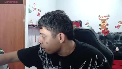 Snapshot of wiilliam_20 chatting on January 4, 2025, 2:46 pm wiilliam online show from January 4, 2025, 2:46 pm