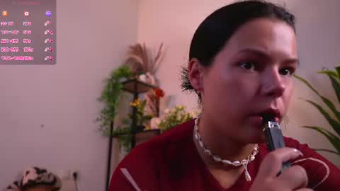 Mia online show from June 9, 2026, 4:02 am
