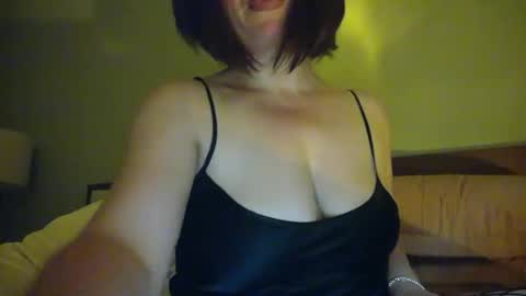 wildandfunn online show from June 27, 2026, 2:38 am