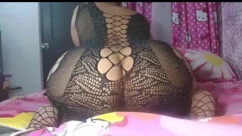 Snapshot of wildasslove4u chatting on May 17, 2026, 12:30 am Wild online show from May 17, 2026, 12:30 am