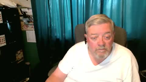 Snapshot of wildbill52 chatting on May 21, 2026, 1:34 am Bill online show from May 21, 2026, 1:34 am