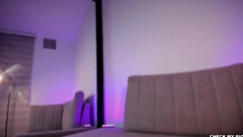 Snapshot of wilddesiree_ chatting on May 15, 2026, 11:45 pm WildDesire online show from May 15, 2026, 11:45 pm