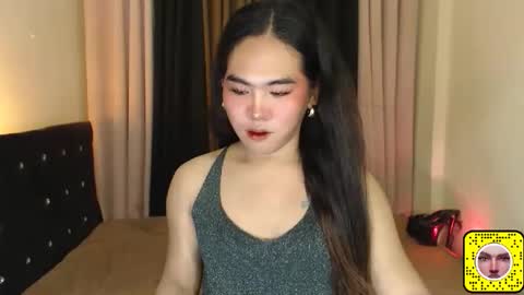 Lianelaiza online show from March 8, 2026, 4:44 pm