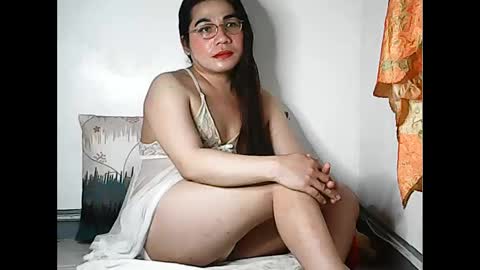 Sweet online show from February 9, 2025, 6:47 pm