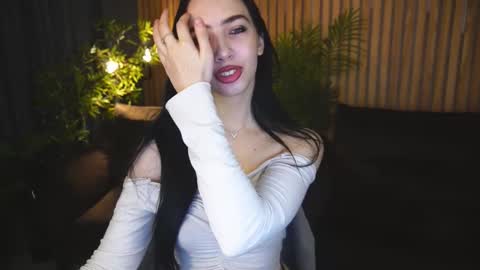 Alena online show from October 28, 2025, 6:50 am