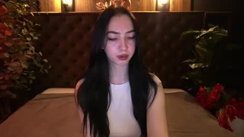 Snapshot of wildkittenx_ chatting on May 1, 2026, 6:18 am Alena online show from May 1, 2026, 6:18 am