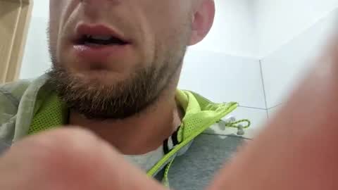 Snapshot of wildmike93 chatting on May 23, 2026, 8:46 pm wildmike93 online show from May 23, 2026, 8:46 pm
