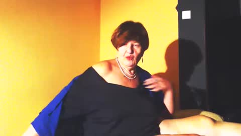 WildRedCat online show from February 9, 2025, 5:11 pm