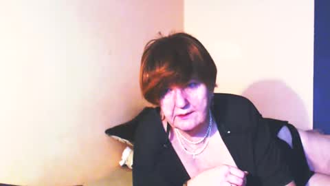 WildRedCat online show from February 19, 2025, 10:34 am