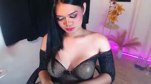 Snapshot of wildsavagelucy chatting on October 3, 2025, 2:08 am Ms Lucy online show from October 3, 2025, 2:08 am