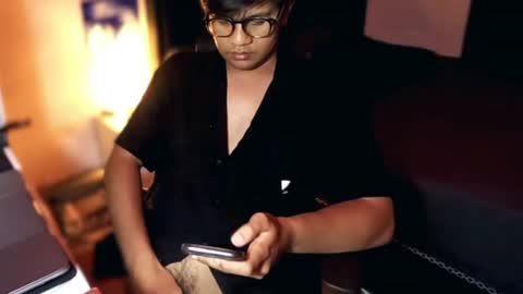 Snapshot of wildynight chatting on August 6, 2026, 10:50 am Wildy online show from August 6, 2026, 10:50 am