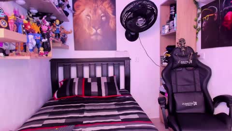 Dracko online show from December 9, 2024, 3:29 am