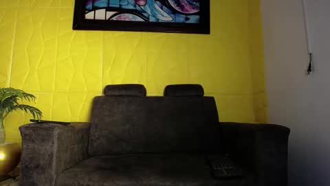 William Parra online show from December 3, 2025, 12:51 am