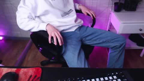 will online show from January 4, 2025, 10:45 pm