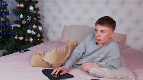 will online show from January 11, 2025, 10:19 am