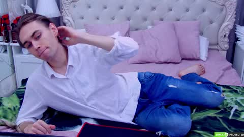 William online show from November 1, 2025, 3:08 am