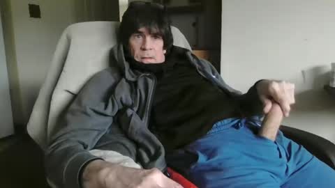 willtie26 online show from January 16, 2025, 6:59 pm