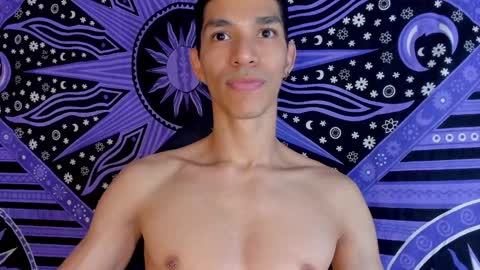 willy_veins online show from December 3, 2024, 5:20 am
