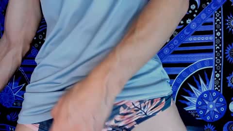 willy_veins online show from December 6, 2024, 1:51 am