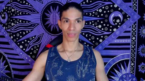 willy_veins online show from December 18, 2024, 6:32 am