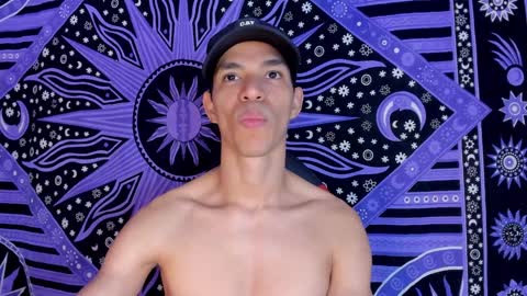 willy_veins online show from January 22, 2025, 2:46 pm