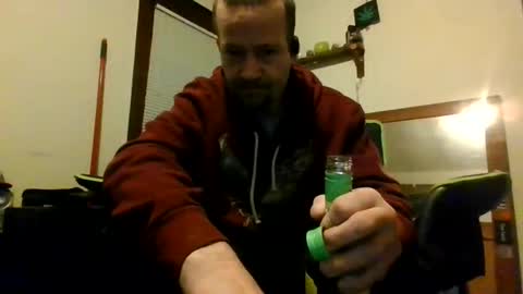 Snapshot of willydogg83 chatting on April 19, 2026, 8:13 am willydogg83 online show from April 19, 2026, 8:13 am