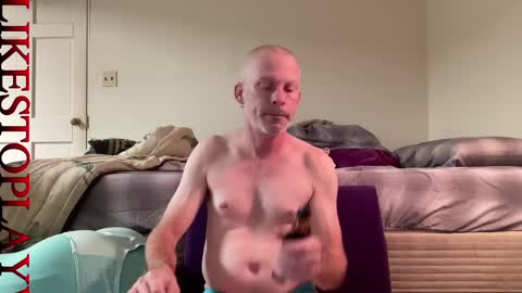 Snapshot of willylikestoplay74 chatting on December 5, 2024, 12:52 am Twisted Will online show from December 5, 2024, 12:52 am