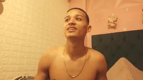 Snapshot of willytal2025 chatting on December 19, 2025, 2:18 am willytal2025 online show from December 19, 2025, 2:18 am