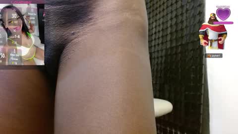 Only wilsonsiara01 online show from February 11, 2026, 4:39 am