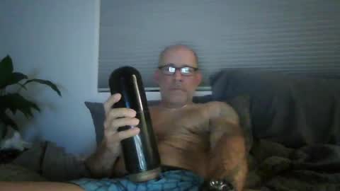 Snapshot of wingnutt765733 chatting on March 4, 2025, 1:49 pm wingnutt765733 online show from March 4, 2025, 1:49 pm