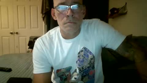 Snapshot of wingnutt765733 chatting on October 6, 2025, 4:43 am wingnutt765733 online show from October 6, 2025, 4:43 am