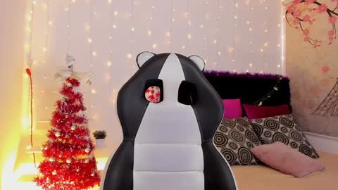 Snapshot of wini_fer chatting on December 11, 2024, 12:44 pm Wini Fer online show from December 11, 2024, 12:44 pm