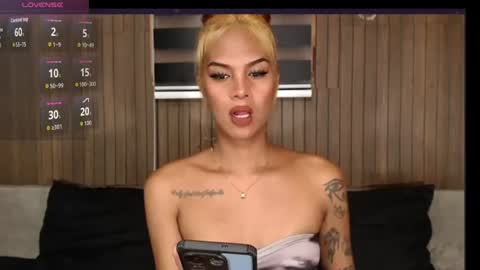 Snapshot of winidaputa chatting on July 11, 2026, 10:29 am winidaputa online show from July 11, 2026, 10:29 am