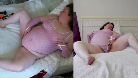 Snapshot of winnieatplay chatting on June 1, 2026, 4:52 pm Winnie online show from June 1, 2026, 4:52 pm